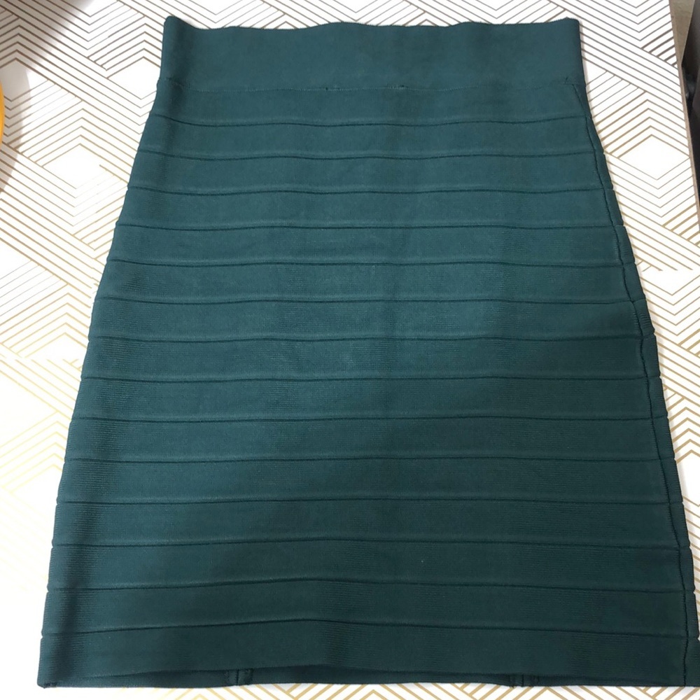 BCBG MaxAzria skirt